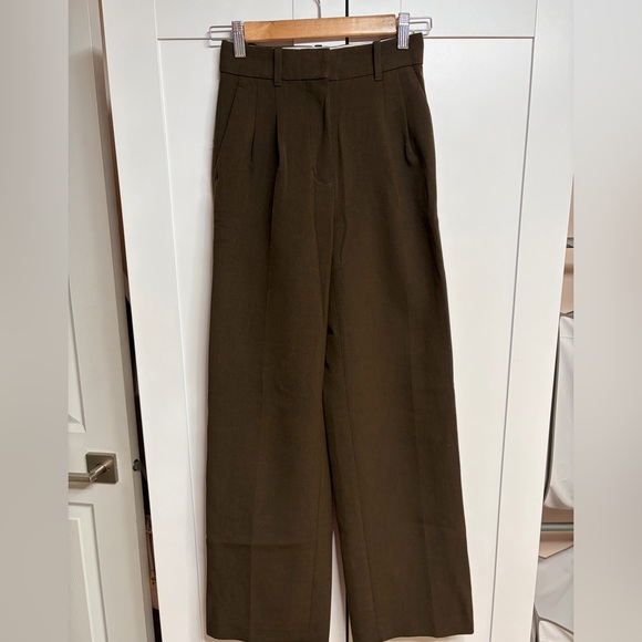 Aritzia Pants - Aritzia Wilfred effortless pant Heather rich cocoa